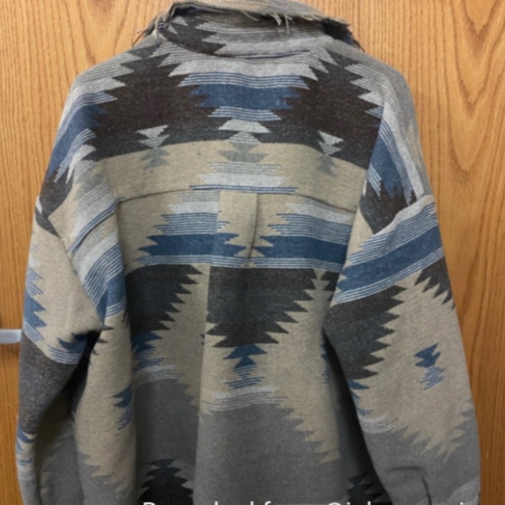 Large Shacket - image 2